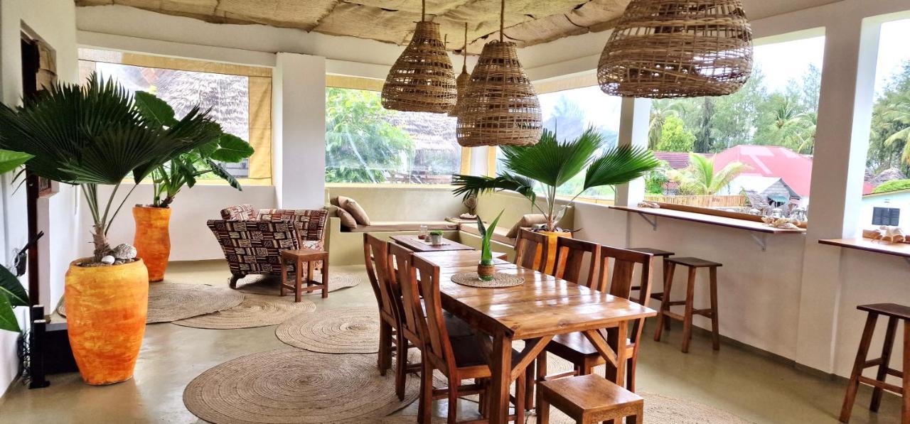 Mlango Paje House Bed & Breakfast Bagian luar foto