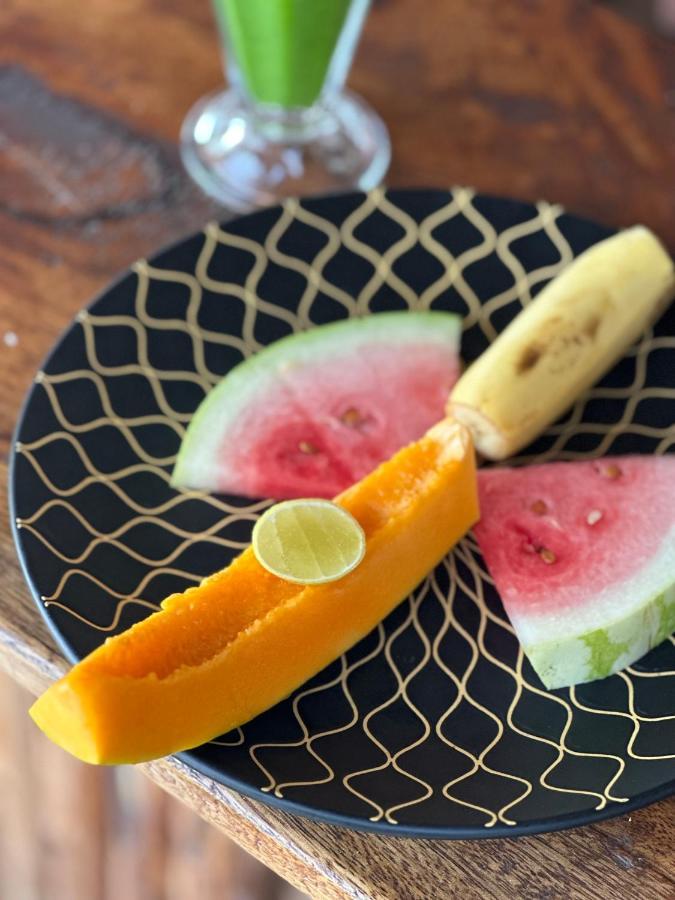 Mlango Paje House Bed & Breakfast Bagian luar foto