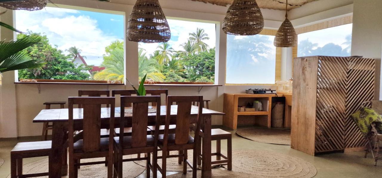 Mlango Paje House Bed & Breakfast Bagian luar foto